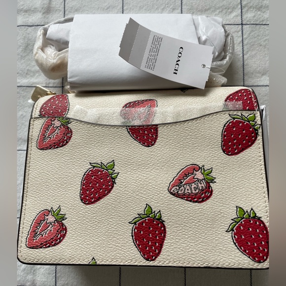 NWT  Coach Mini Klare Crossbody Bag With Strawberry Print In Canvas/Chalk CAP94 - Picture 4 of 12